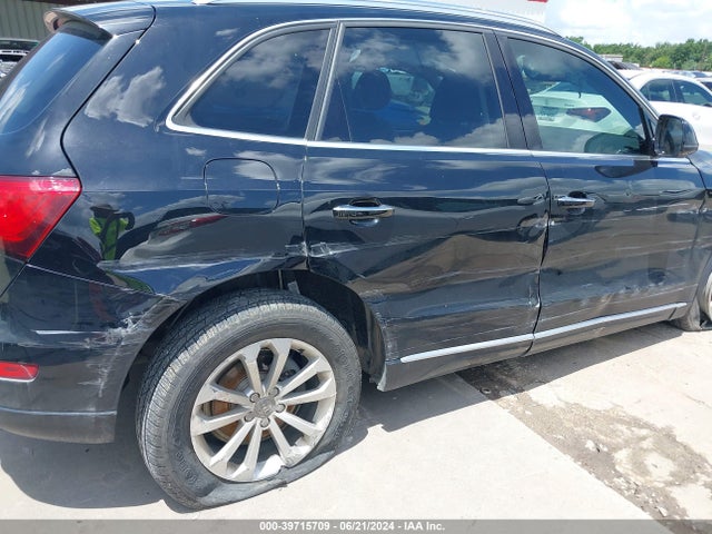 Audi Q5 2.0t Premium 2016 WA1C2AFP2GA039978 Image 16