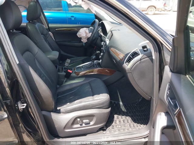 Audi Q5 2.0t Premium 2016 WA1C2AFP2GA039978 Image 5