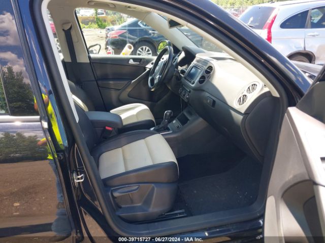 WVGBV7AX5HK013742 Volkswagen Tiguan 2.0t/2.0t S