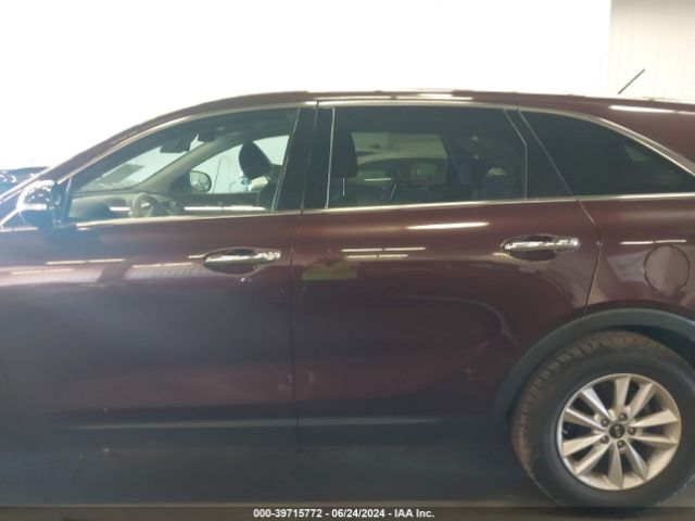 5XYPG4A51KG562871 KIA Sorento 3.3l Lx