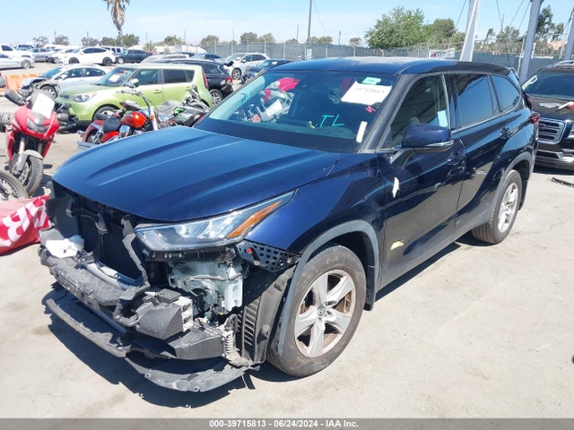 5TDZZRAH5LS003855 Toyota Highlander Le