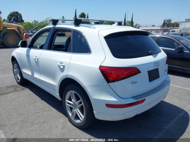 WA1LFAFP0EA015339 Audi Q5 2.0t Premium