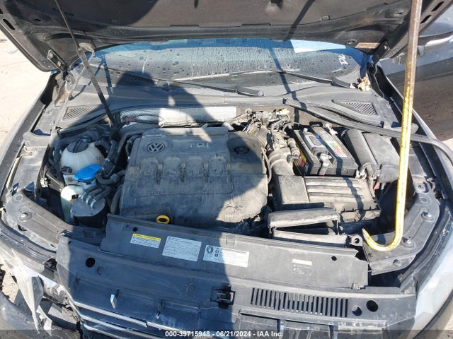 1VWBV7A38FC095892 Volkswagen Passat 2.0l Tdi Se