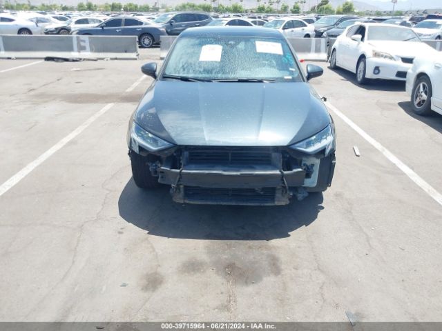 WAUAUDGY8NA046332 Audi A3 Premium 40 Tfsi Front-wheel Drive S Tronic