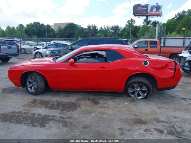 2C3CDZAG8GH289964 Dodge Challenger Sxt