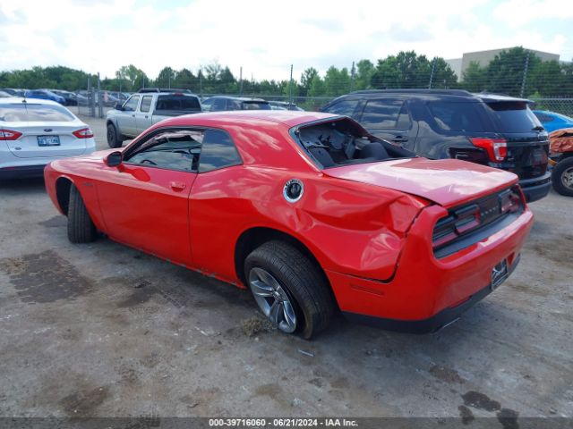 2C3CDZAG8GH289964 Dodge Challenger Sxt