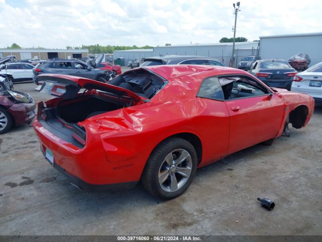 2C3CDZAG8GH289964 Dodge Challenger Sxt