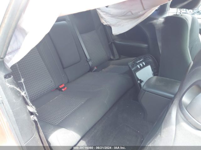 2C3CDZAG8GH289964 Dodge Challenger Sxt