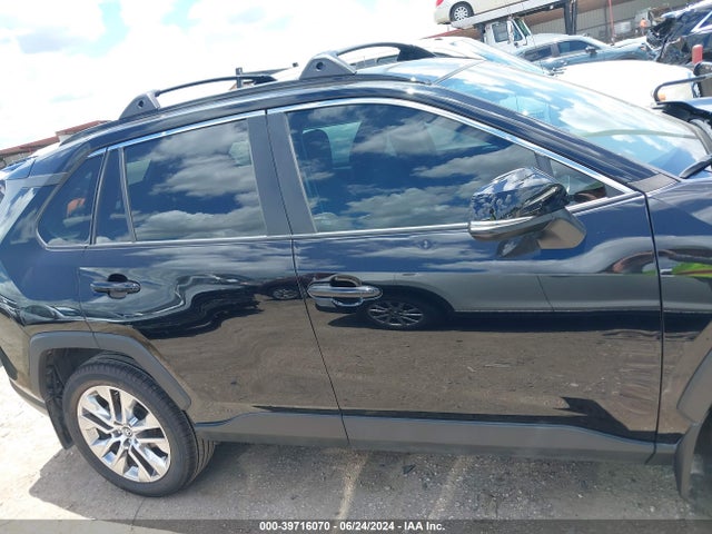 Toyota Rav4 Xle Premium 2021 2T3C1RFV5MW108116 Image 13