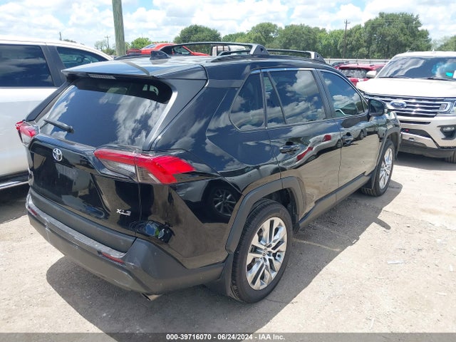 Toyota Rav4 Xle Premium 2021 2T3C1RFV5MW108116 Image 4
