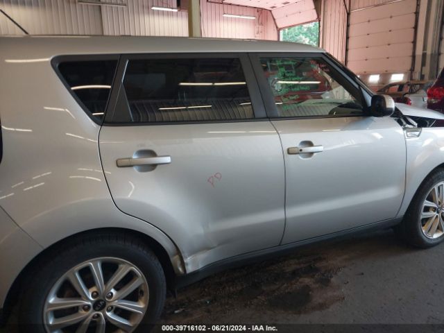KNDJP3A54J7564707 KIA SOUL +