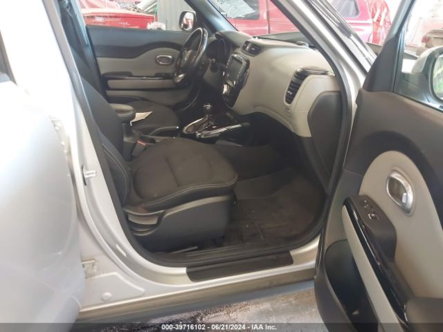 KNDJP3A54J7564707 KIA SOUL +