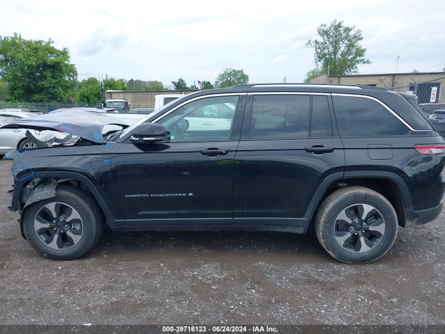1C4RJYB68N8716982 Jeep Grand Cherokee 4xe Limited 4x4