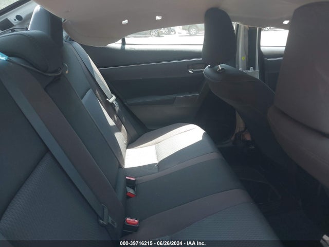 Toyota COROLLA LE 2017 5YFBURHE0HP645671 Image 8