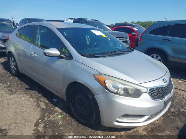 KIA FORTE LX 2015 KNAFX4A61F5429527 Image 1