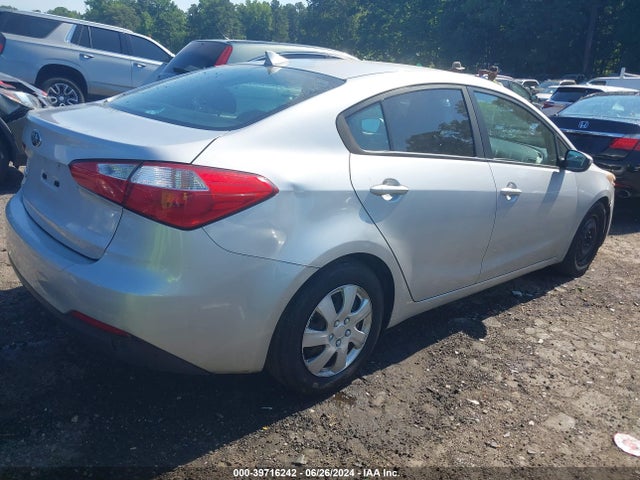 KIA FORTE LX 2015 KNAFX4A61F5429527 Image 4