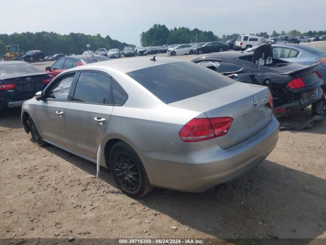 1VWAP7A37EC011498 Volkswagen Passat 2.5l S