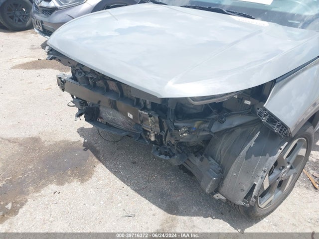 Hyundai Venue Limited 2022 KMHRC8A34NU164417 Image 6