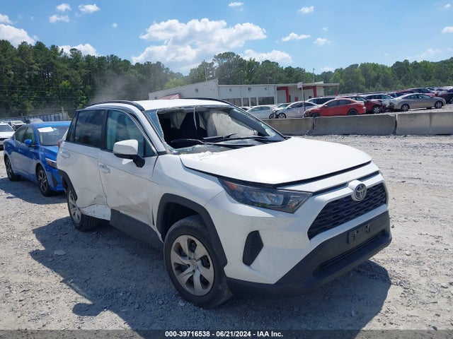 Toyota RAV4 LE 2021 2T3K1RFVXMC122865 main image