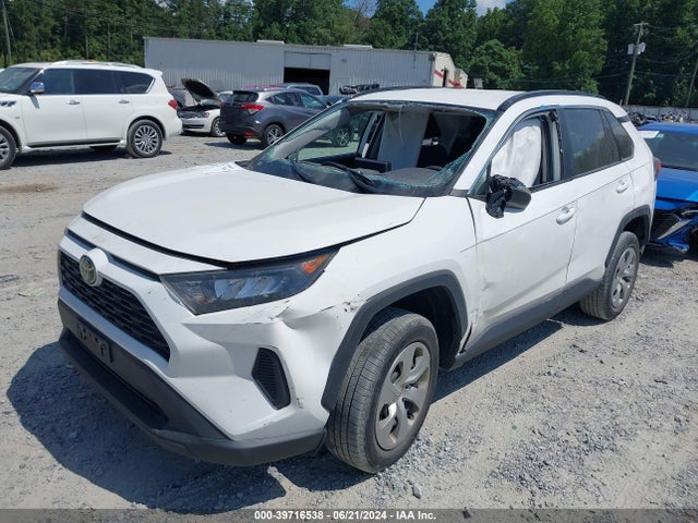 Toyota RAV4 LE 2021 2T3K1RFVXMC122865 Image 2