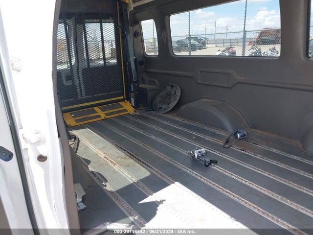 Ford E-250 Commercial 2014 1FTNS2EW9EDA38836 Image 8