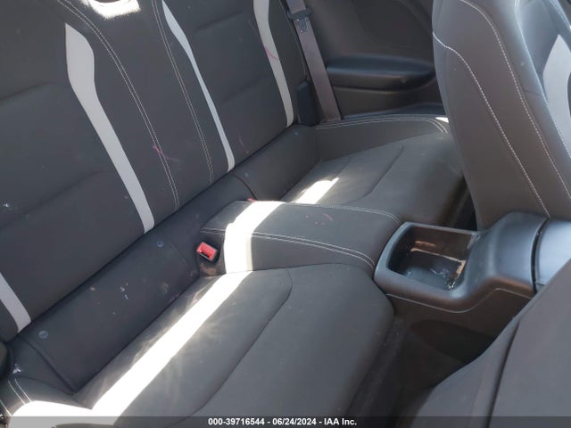Chevrolet Camaro 1lt 2016 1G1FA1RS5G0125497 Image 8
