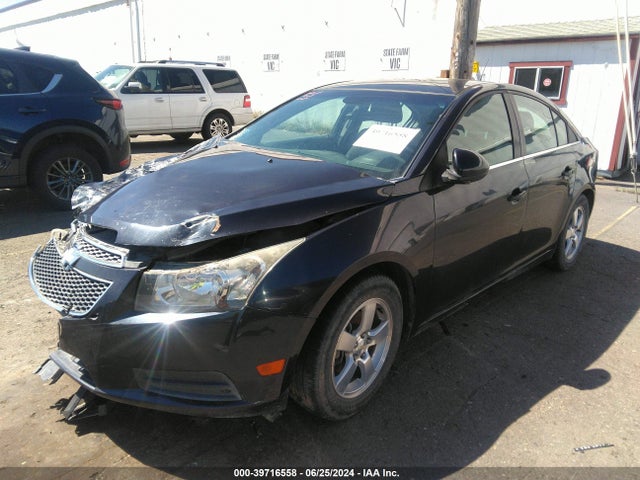 Chevrolet Cruze 1lt Auto 2014 1G1PC5SB8E7161429 Image 2