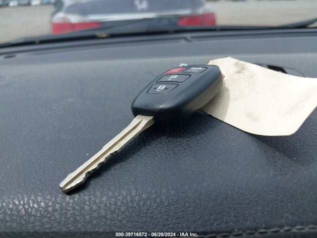 Toyota Corolla S 2015 2T1BURHE8FC352016 Image 11