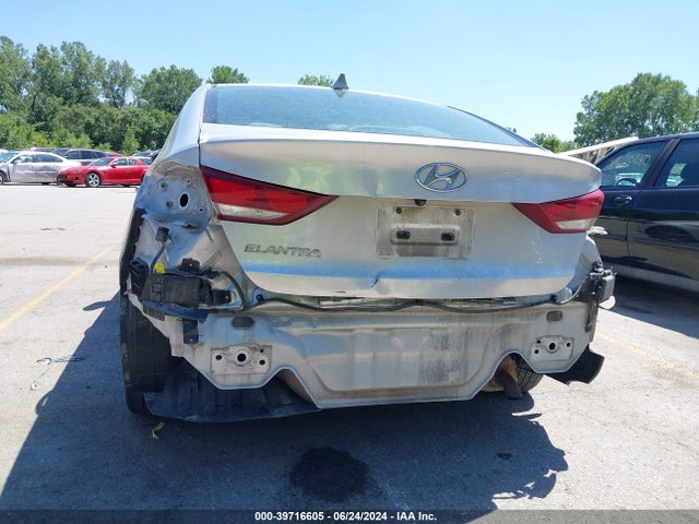 Hyundai Elantra Value Edition 2018 5NPD84LF5JH270895 Image 6