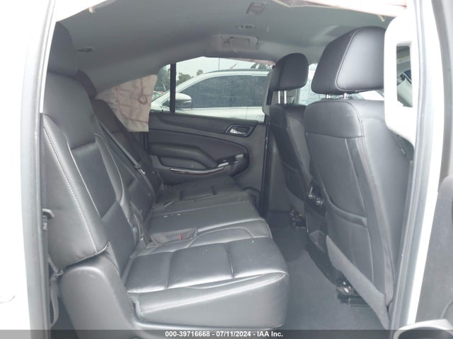 Chevrolet Suburban Lt 2019 1GNSCHKC5KR399760 Image 8