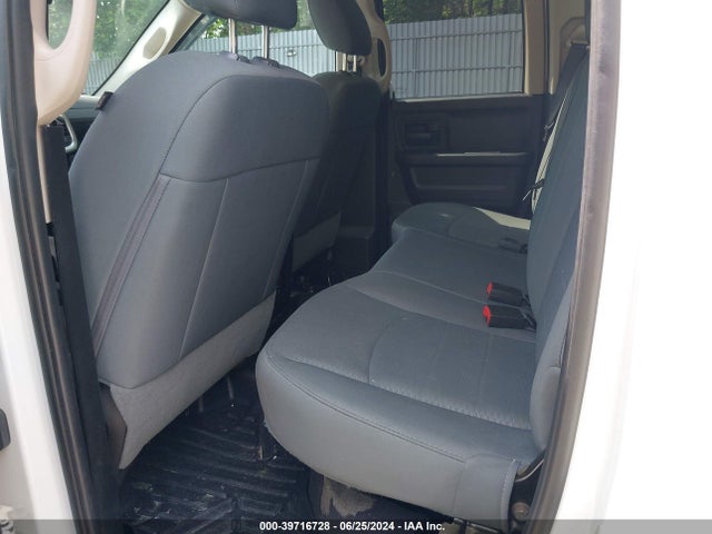 RAM 1500 Express 2016 1C6RR7FT7GS417869 Image 8
