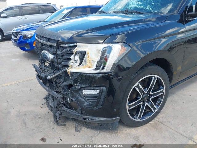 Ford Expedition Limited 2020 1FMJU1KT2LEA71418 Image 11