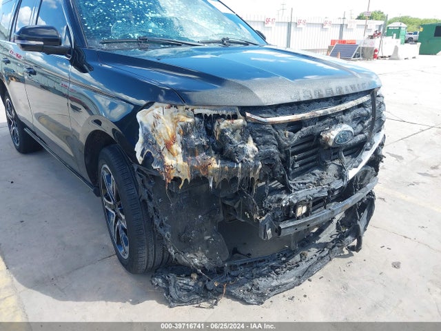 Ford Expedition Limited 2020 1FMJU1KT2LEA71418 Image 6