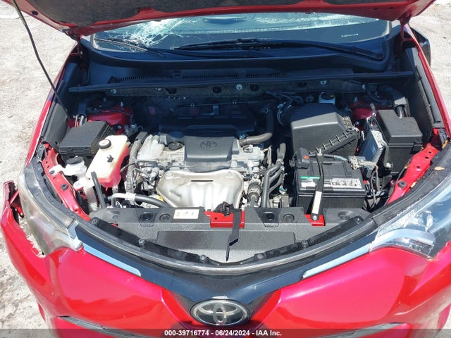 Toyota Rav4 Xle 2017 JTMWFREV4HJ111612 Image 10