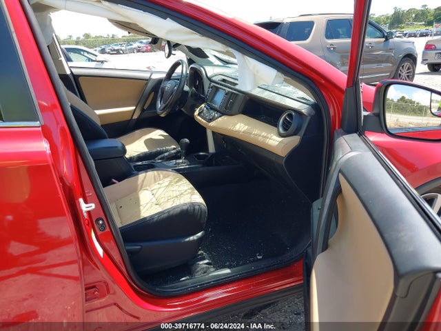 Toyota Rav4 Xle 2017 JTMWFREV4HJ111612 Image 5