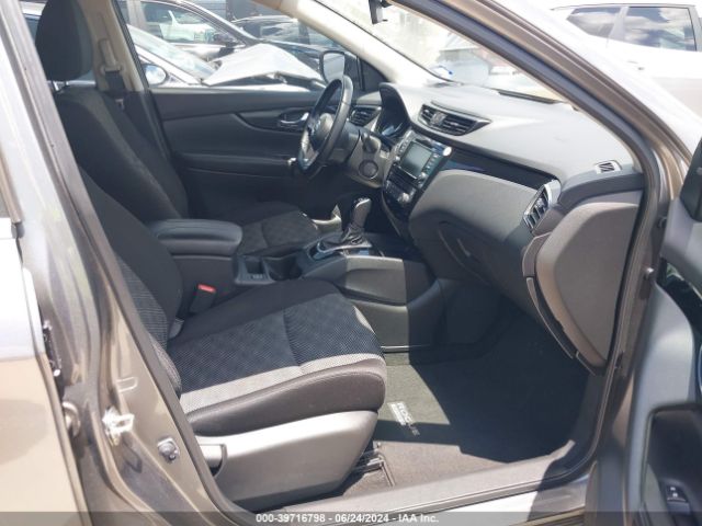 JN1BJ1BV8MW569527 Nissan Rogue Sport Sv Fwd Xtronic Cvt