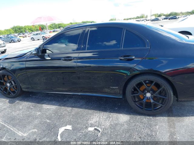 WDDZF4JB8HA054123 Mercedes-Benz E 300