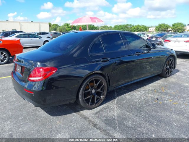 WDDZF4JB8HA054123 Mercedes-Benz E 300