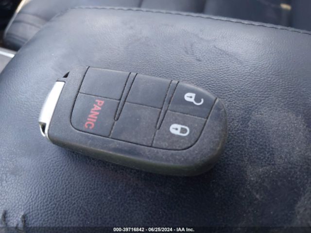 1C4RDHAG0EC317918 Dodge Durango Sxt