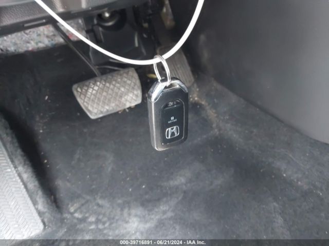 2HKRW1H9XLH401738 Honda Cr-v 2wd Touring