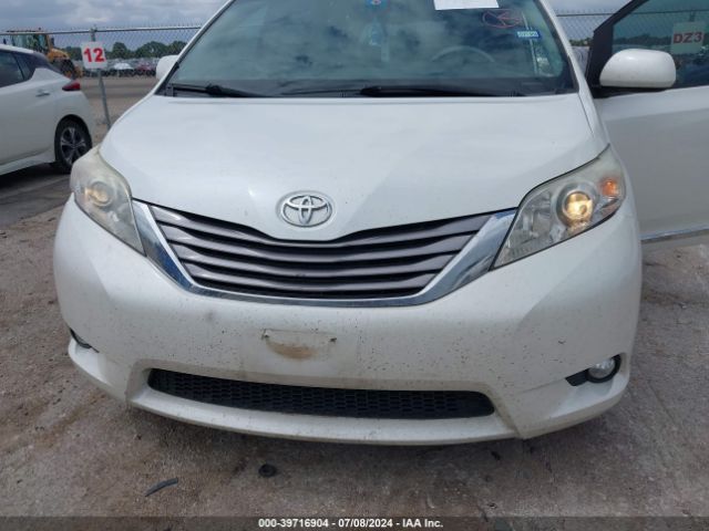 5TDYK3DC6GS751680 Toyota Sienna Xle Premium 8 Passenger