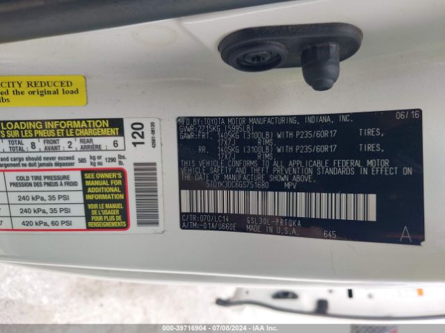 5TDYK3DC6GS751680 Toyota Sienna Xle Premium 8 Passenger