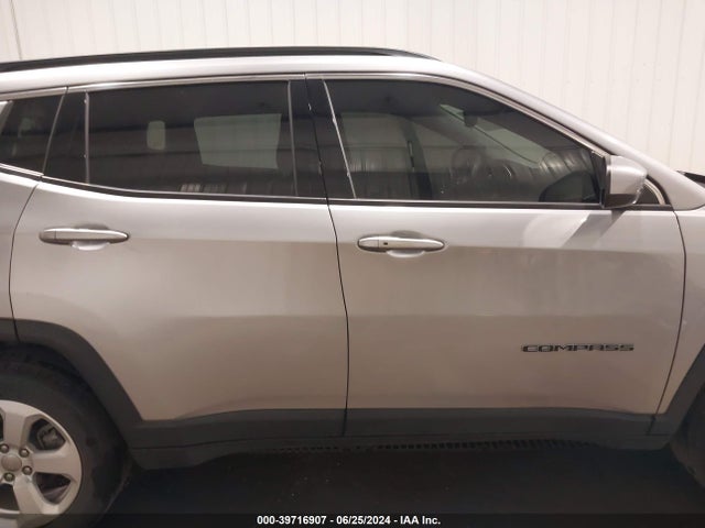 Jeep Compass Latitude 4x4 2019 3C4NJDBB0KT648369 Image 14