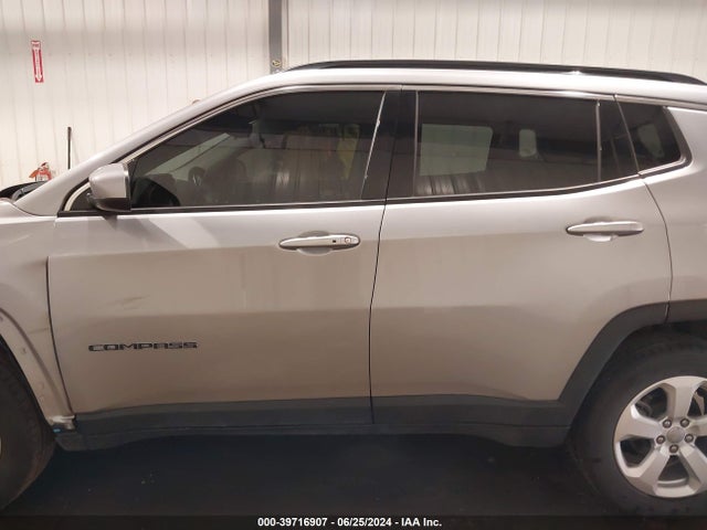 Jeep Compass Latitude 4x4 2019 3C4NJDBB0KT648369 Image 15