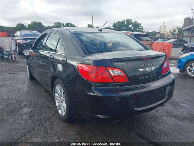 39716961 :رقم المزاد ، 1C3CC5FV8AN148992 vin ، 2010 Chrysler Sebring Limited مزاد بيع
