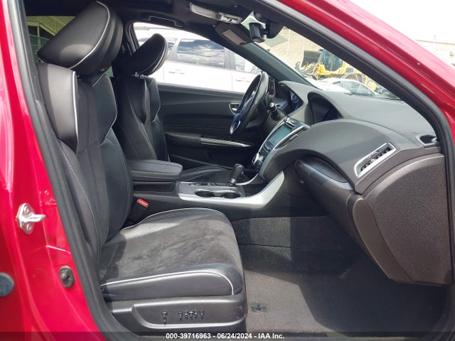 19UUB1F6XKA005671 Acura TLX
