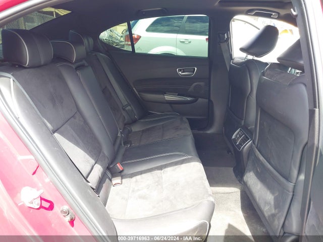 19UUB1F6XKA005671 Acura TLX