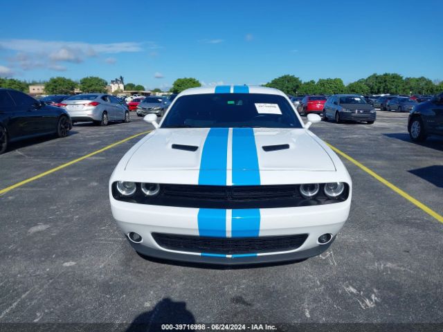 2C3CDZAG2PH554037 Dodge Challenger Sxt