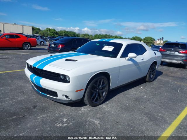 2C3CDZAG2PH554037 Dodge Challenger Sxt