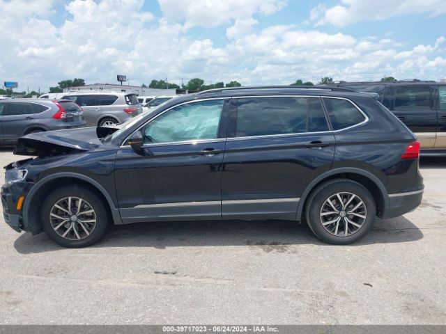 3VV3B7AX0LM034728 Volkswagen Tiguan 2.0t Se/2.0t Se R-line Black/2.0t Sel